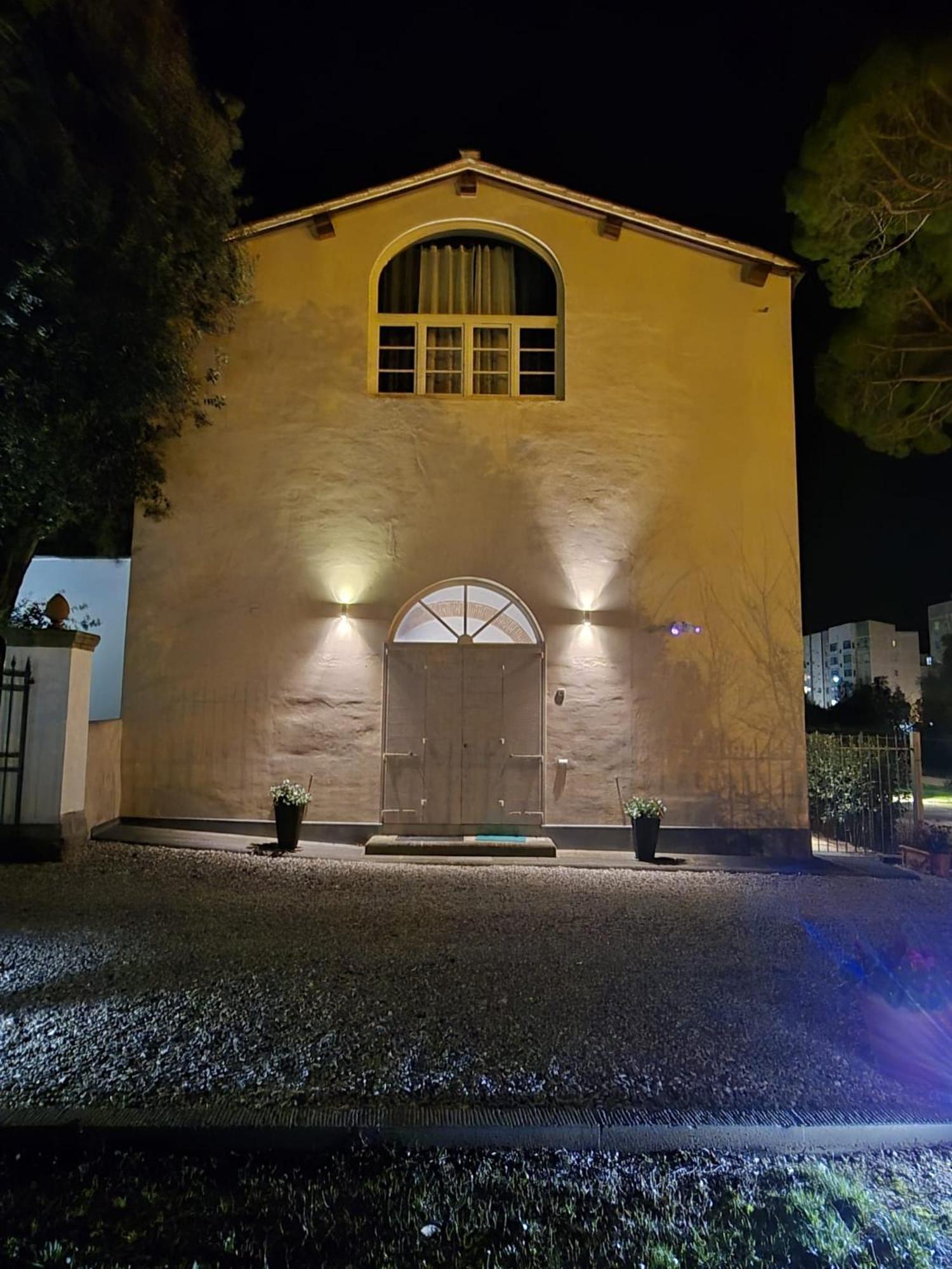 La Villa Apartments Tinaia - Excellent For Sardegna & Corsica - 6-8 Beds - Private Parking Included With Camera Livorno Dış mekan fotoğraf