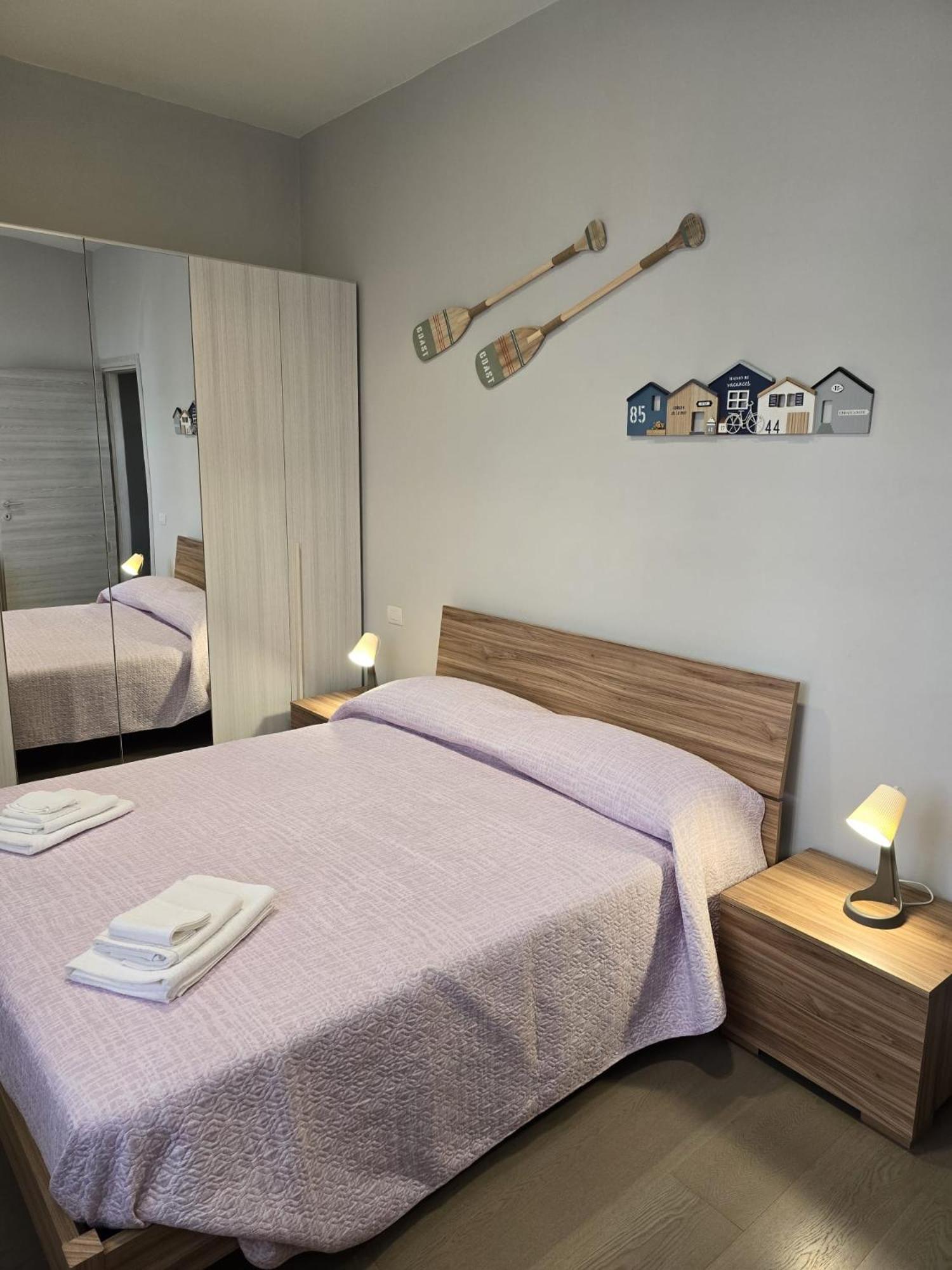 La Villa Apartments Tinaia - Excellent For Sardegna & Corsica - 6-8 Beds - Private Parking Included With Camera Livorno Dış mekan fotoğraf